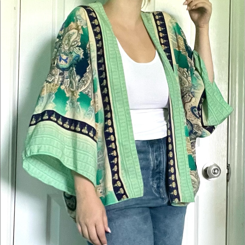 semi-cropped green and blue patterned kimono